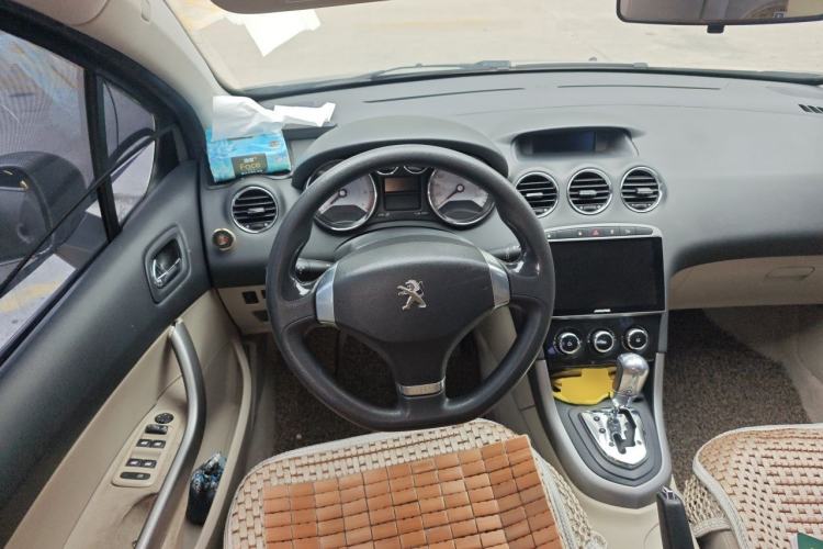 Used Peugeot 408 2013 2.0L Automatic Comfort Edition Steering Wheel