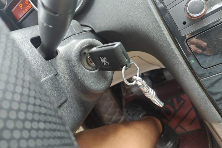 Used Peugeot 408 2013 2.0L Automatic Comfort Edition Vehicle Key