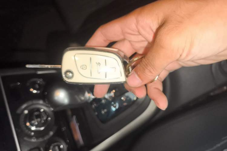 Used Peugeot 408 2013 2.0L Automatic Luxury Edition Vehicle Key