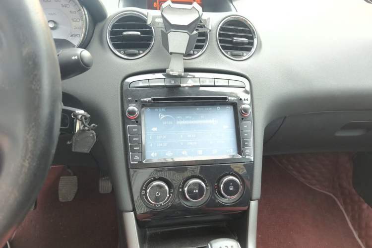 Used Peugeot 408 2013 1.6L Manual Comfort Edition Audio And AC Panel