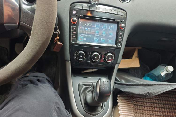 Used Peugeot 408 2013 2.0L Manual Comfort Edition Audio And AC Panel