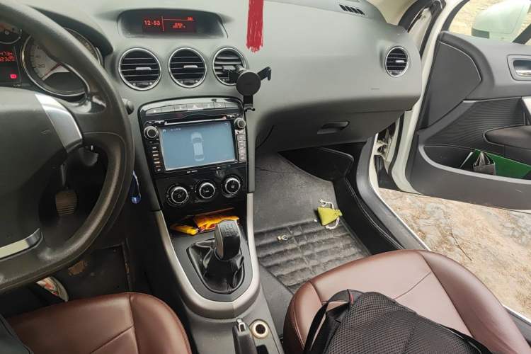 Used Peugeot 408 2013 2.0L Manual Comfort Edition Audio And AC Panel