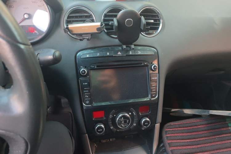 Used Peugeot 408 2013 2.0L Manual Comfort Edition Audio And AC Panel