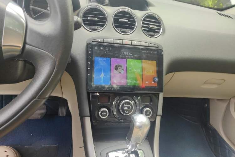 Used Peugeot 408 2013 2.0L Automatic Luxury Edition Audio And AC Panel