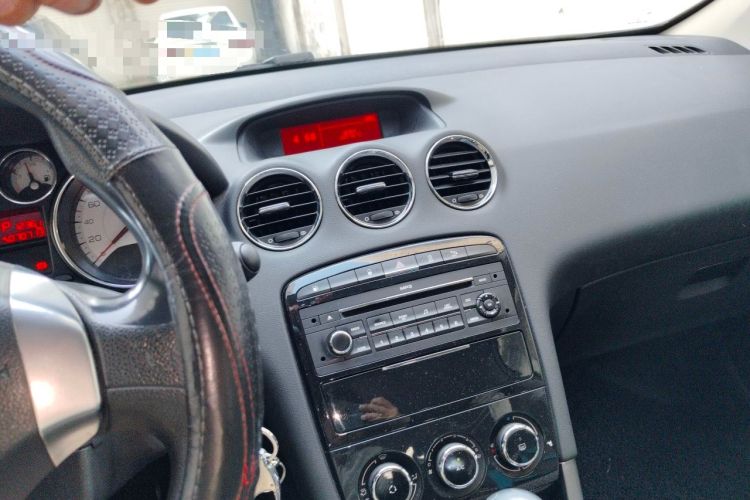 Used Peugeot 408 2013 2.0L Automatic Comfort Edition Audio And AC Panel