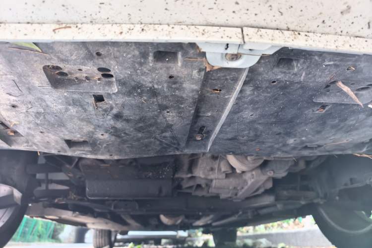 Used Peugeot 408 2013 2.0L Connected Car Luxury Edition Chassis Front