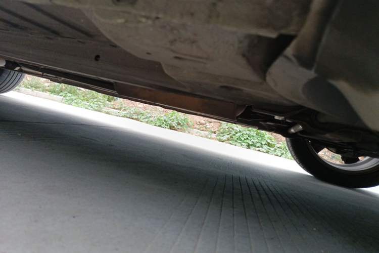 Used Peugeot 408 2013 2.0L Manual Comfort Edition Chassis Front Right