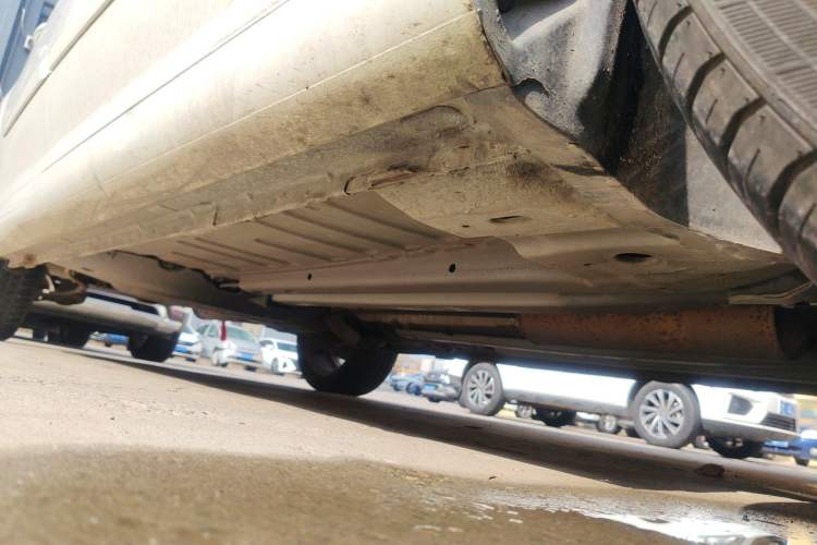 Used Peugeot 408 2013 2.0L Manual Comfort Edition Chassis Front Right