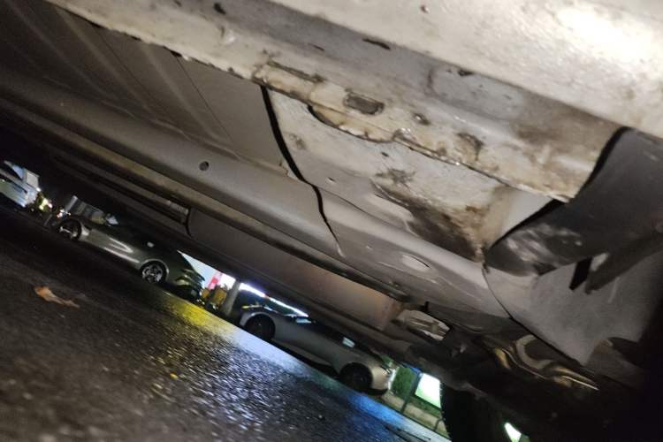 Used Peugeot 408 2013 2.0L Automatic Comfort Edition Chassis Front Right