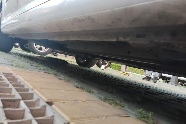 Used Peugeot 408 2013 2.0L Automatic Comfort Edition Chassis Front Right