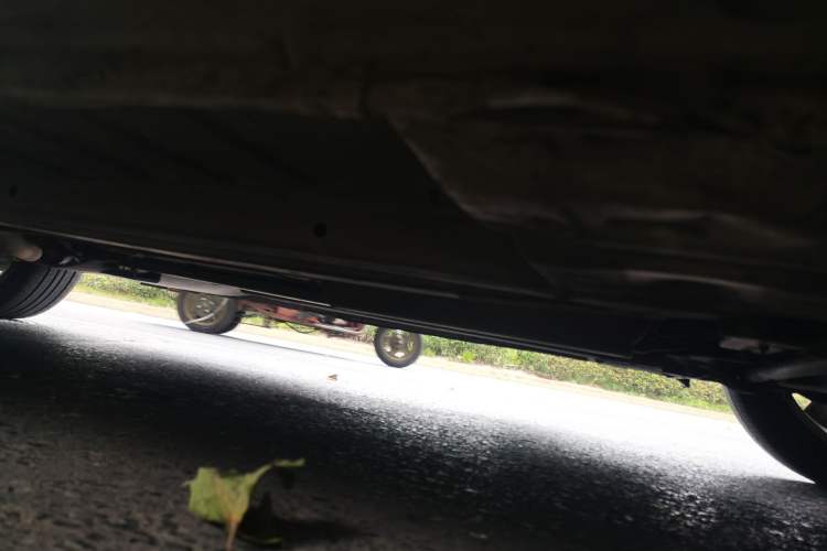 Used Peugeot 408 2013 2.0L Automatic Comfort Edition Chassis Front Right