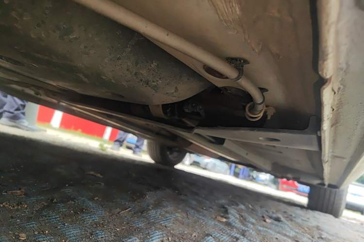 Used Peugeot 408 2013 2.0L Manual Comfort Edition Chassis Rear Right