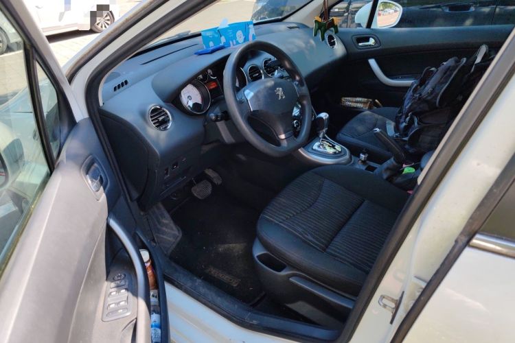 Used Peugeot 408 2013 2.0L Automatic Comfort Edition Driver Seat