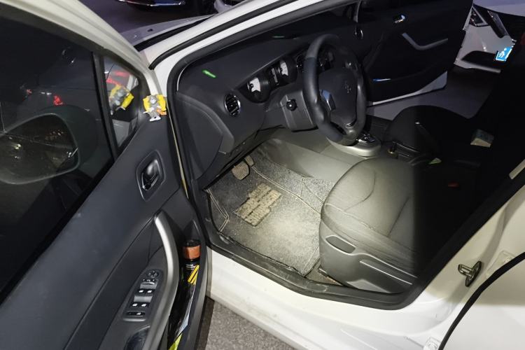 Used Peugeot 408 2013 2.0L Automatic Comfort Edition Driver Seat