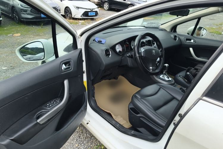 Used Peugeot 408 2013 2.0L Automatic Comfort Edition Driver Seat