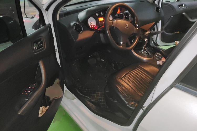 Used Peugeot 408 2013 1.6L Automatic Comfort Edition Driver Seat
