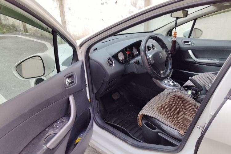 Used Peugeot 408 2013 2.0L Automatic Comfort Edition Driver Seat