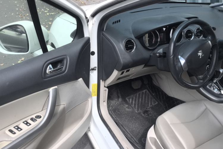 Used Peugeot 408 2013 2.0L Automatic Luxury Edition Driver Seat