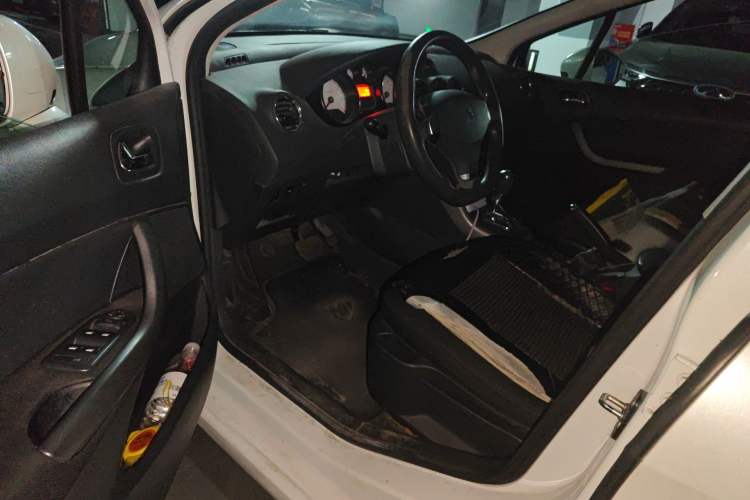 Used Peugeot 408 2013 2.0L Automatic Comfort Edition Driver Seat