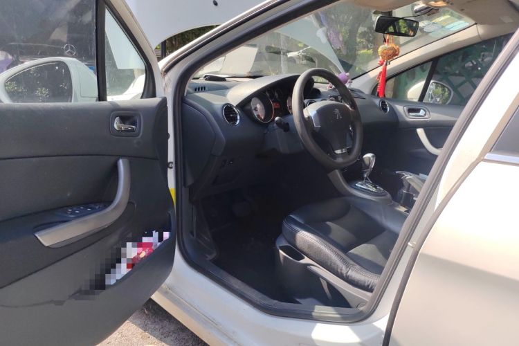 Used Peugeot 408 2013 2.0L Automatic Comfort Edition Driver Seat