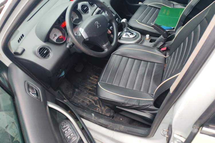 Used Peugeot 408 2013 2.0L Automatic Comfort Edition Driver Seat