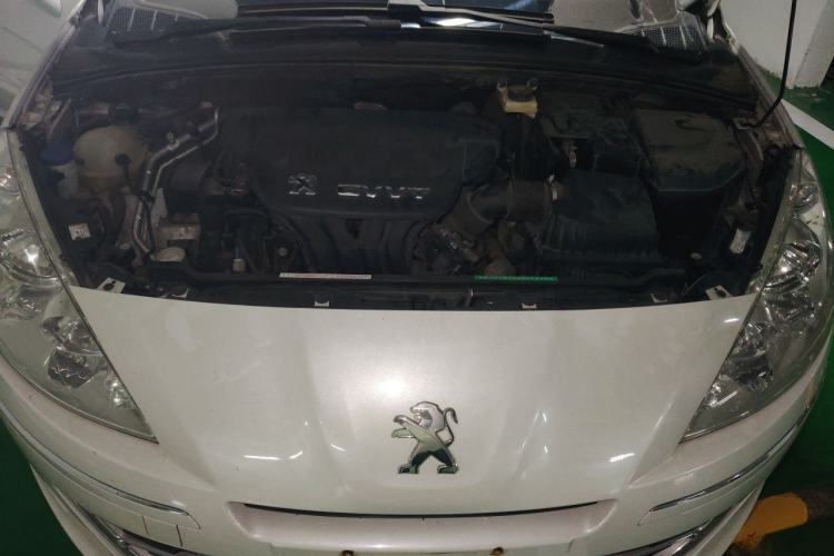 Used Peugeot 408 2013 2.0L Automatic Comfort Edition Engine Bay