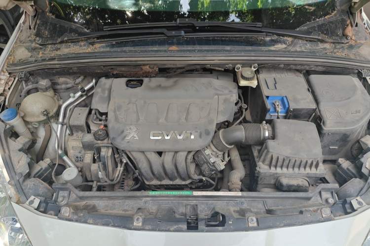 Used Peugeot 408 2013 2.0L Automatic Comfort Edition Engine Bay