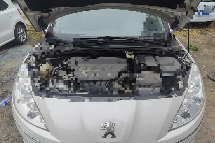 Used Peugeot 408 2013 2.0L Manual Comfort Edition Engine Bay