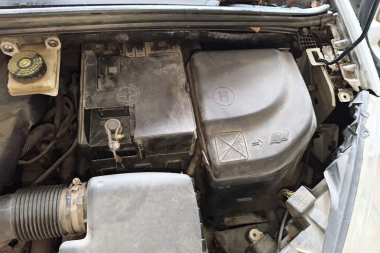 Used Peugeot 408 2013 2.0L Automatic Luxury Edition Engine Bay Left