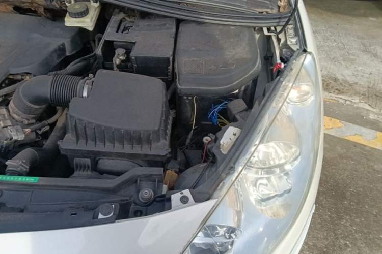 Used Peugeot 408 2013 2.0L Automatic Comfort Edition Engine Bay Left