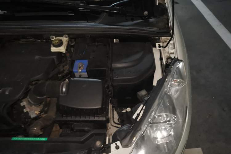 Used Peugeot 408 2013 2.0L Automatic Comfort Edition Engine Bay Left