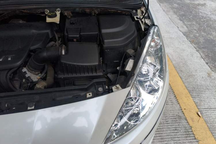 Used Peugeot 408 2013 2.0L Automatic Comfort Edition Engine Bay Left