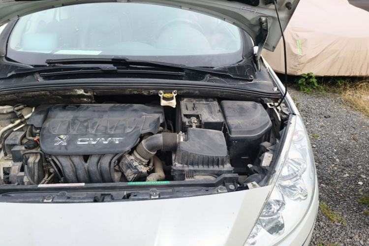Used Peugeot 408 2013 2.0L Automatic Comfort Edition Engine Bay Left