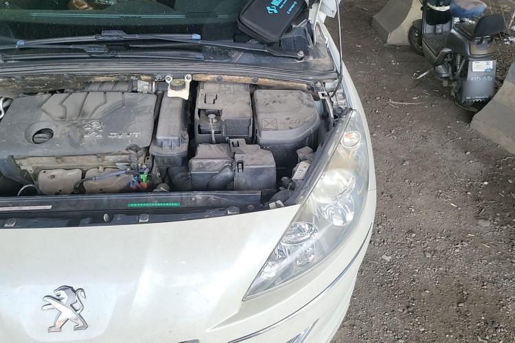Used Peugeot 408 2013 1.6L Automatic Comfort Edition Engine Bay Left