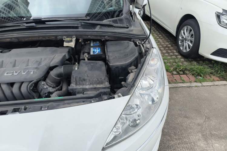 Used Peugeot 408 2013 2.0L Connected Car Luxury Edition Engine Bay Left