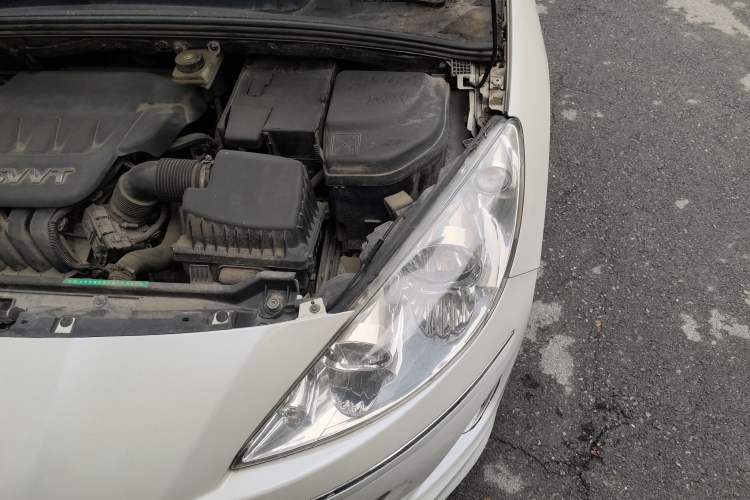 Used Peugeot 408 2013 2.0L Automatic Comfort Edition Engine Bay Left