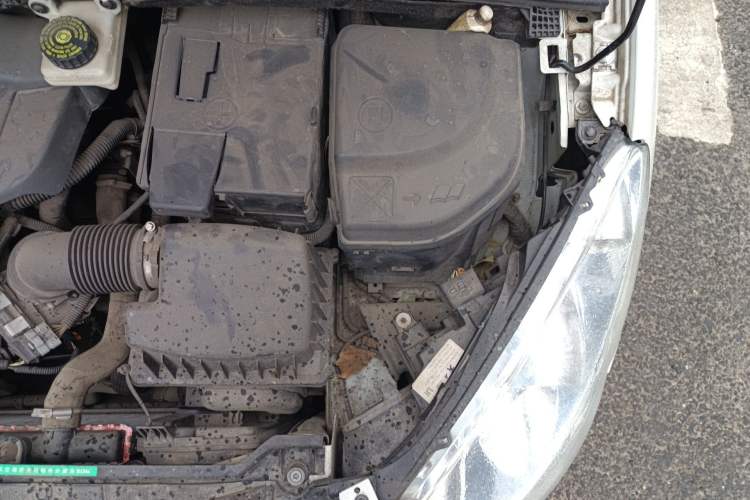 Used Peugeot 408 2013 2.0L Automatic Luxury Edition Engine Bay Left