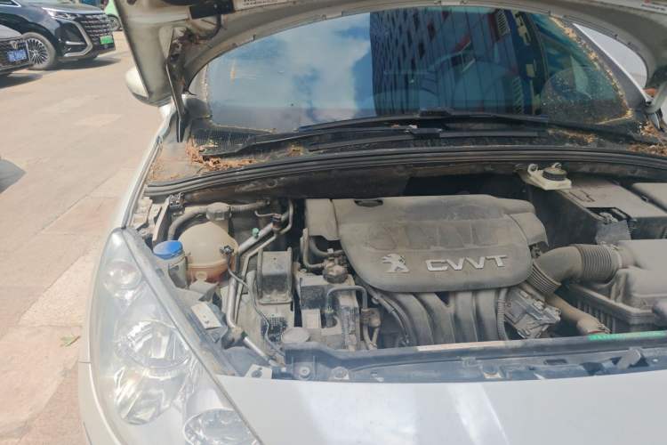 Used Peugeot 408 2013 2.0L Manual Comfort Edition Engine Bay Right