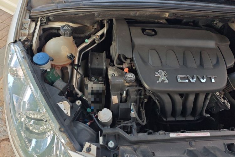 Used Peugeot 408 2013 2.0L Automatic Comfort Edition Engine Bay Right