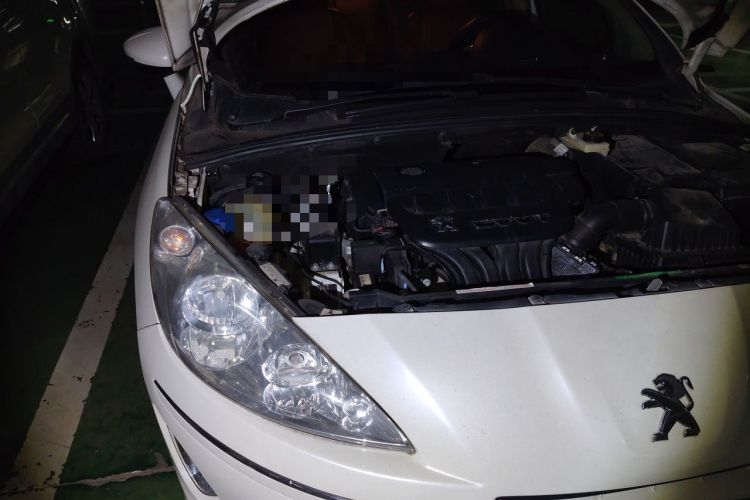 Used Peugeot 408 2013 2.0L Automatic Comfort Edition Engine Bay Right
