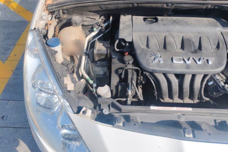 Used Peugeot 408 2013 2.0L Manual Comfort Edition Engine Bay Right