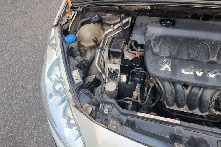 Used Peugeot 408 2013 2.0L Manual Comfort Edition Engine Bay Right