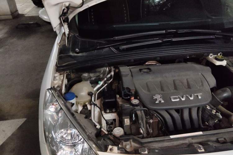 Used Peugeot 408 2013 2.0L Automatic Comfort Edition Engine Bay Right