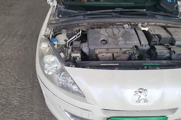 Used Peugeot 408 2013 1.6L Automatic Comfort Edition Engine Bay Right
