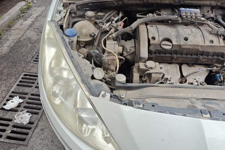 Used Peugeot 408 2013 1.6L Automatic Comfort Edition Engine Bay Right