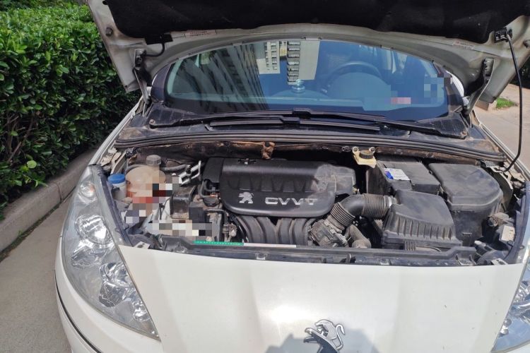 Used Peugeot 408 2013 2.0L Automatic Luxury Edition Engine Bay Right