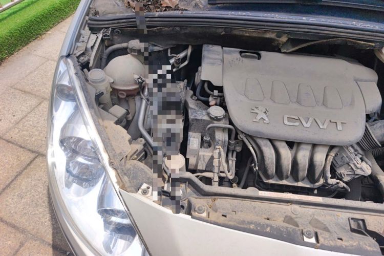 Used Peugeot 408 2013 2.0L Automatic Comfort Edition Engine Bay Right