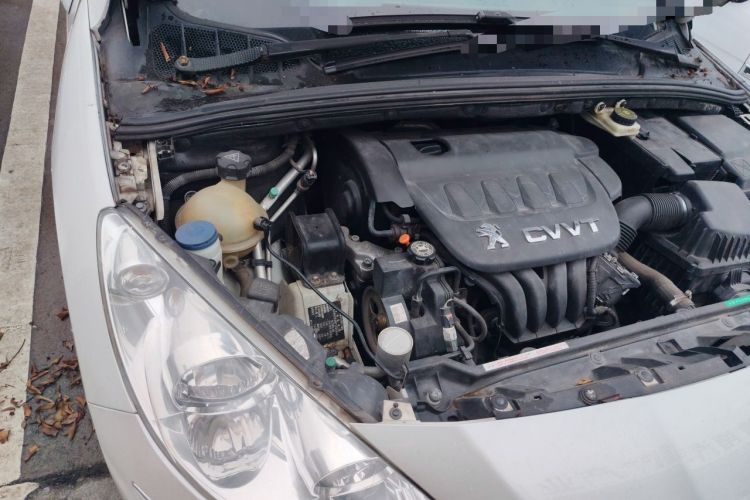 Used Peugeot 408 2013 2.0L Automatic Comfort Edition Engine Bay Right