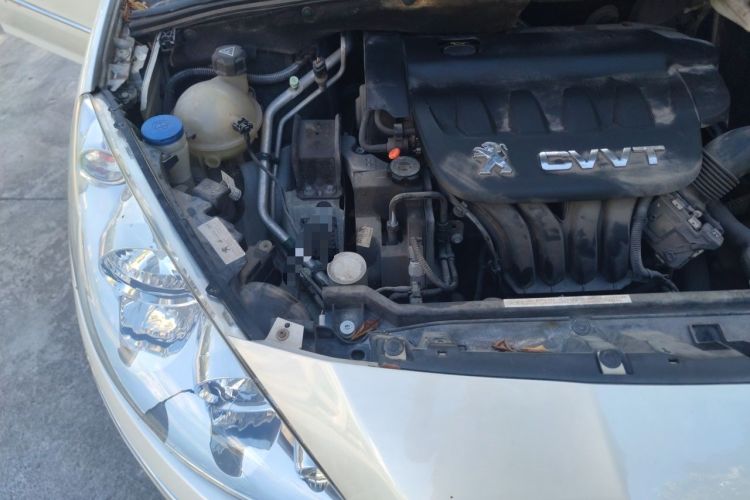 Used Peugeot 408 2013 2.0L Automatic Luxury Edition Engine Bay Right