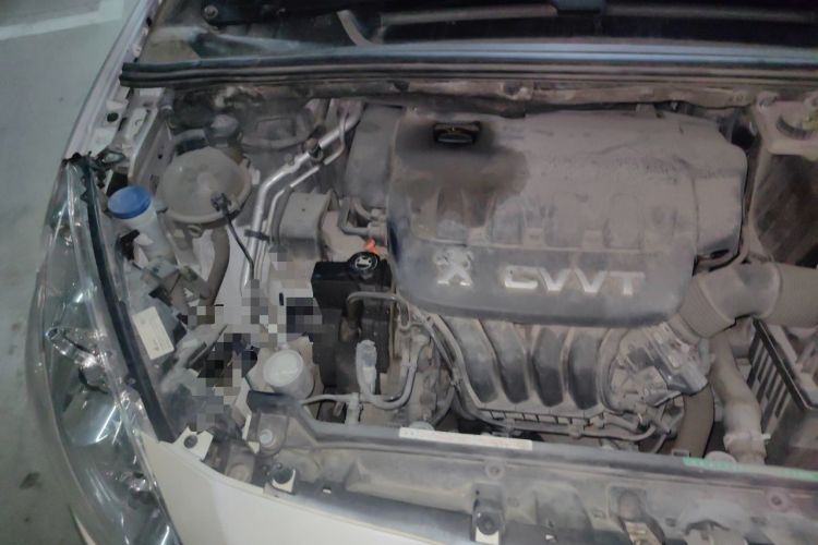 Used Peugeot 408 2013 2.0L Manual Comfort Edition Engine Bay Right